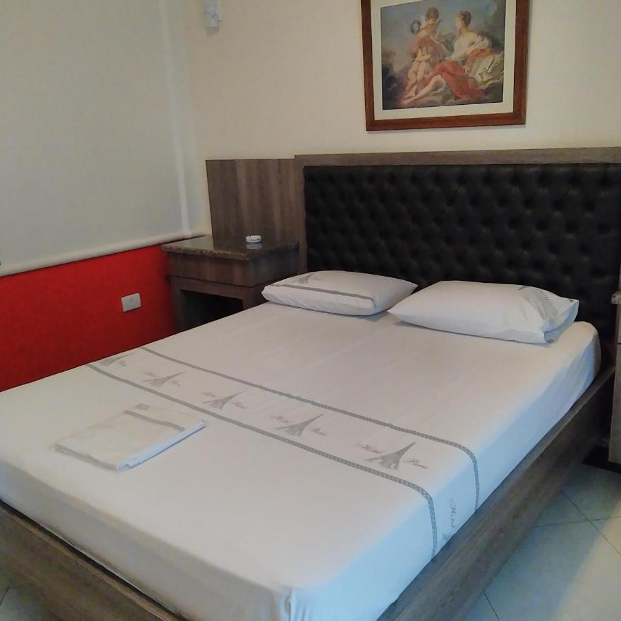Hotel Paris São Paulo Luaran gambar